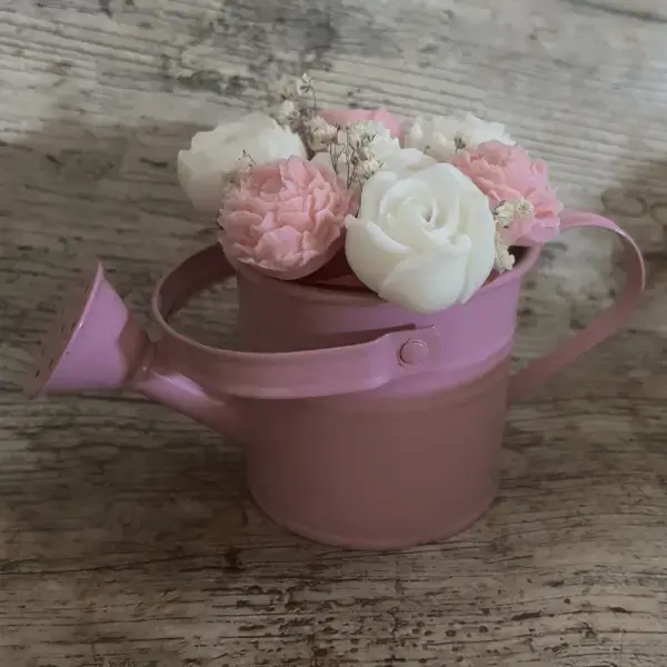 bouquet fondant parfumé arrosoir rose